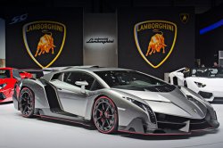 Арабская презентация родстера Lamborghini Veneto