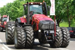 Новая техника Минского тракторного завода была представлена на выставке «Белагро-2016»